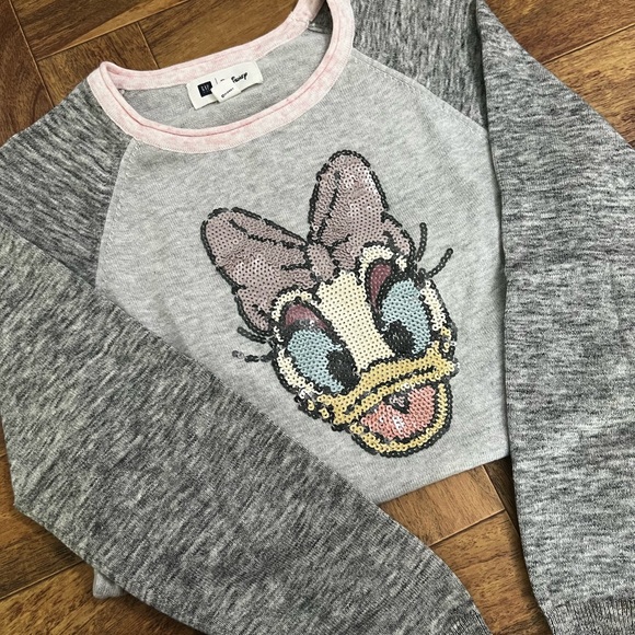 Disney Gray Sequin Daisy Duck Kids Top - Picture 1 of 4